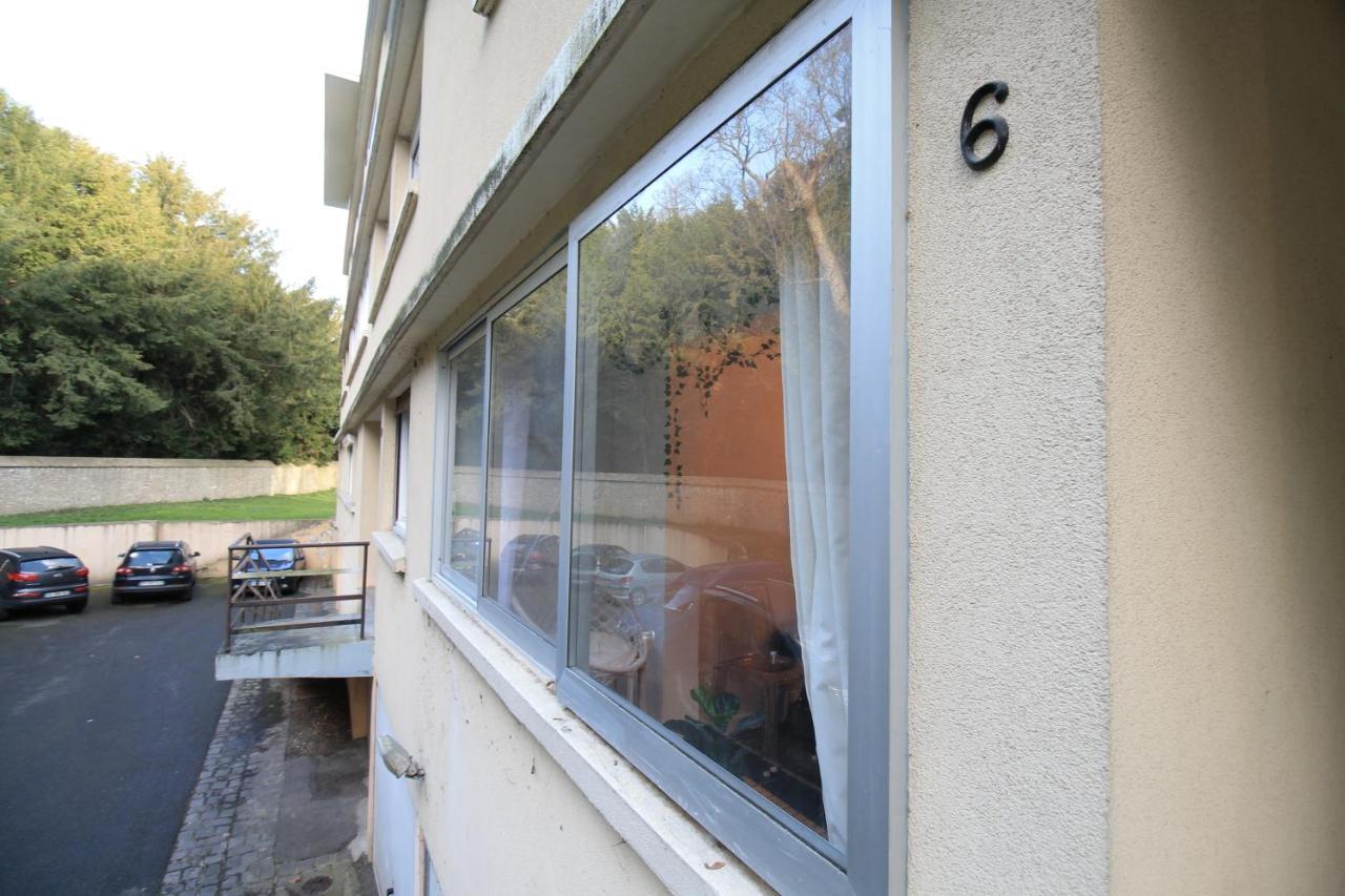 Derniere Reservations Avant Indisponibilite En Septembre Pour 12 Mois, Illimites Jacuzzi Spa Bain A Remous Interieur, Sauna Interieur, Parking Reserve, Vue Et Acces Parc, Prestations Uniques, 1Er Etage Corbeil-Essonnes Exterior foto